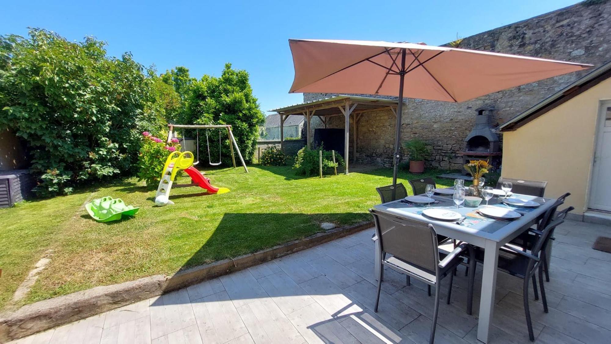 Le So Wild, Maison Avec Jardin Clos, Terrasse Amenagee, 5 Mn A Pied Commerce, Terrain De Tennis, A 800 M De La Plage D'Omaha Beach Jeux Arcade, Jouets, Materiel Jeunes Enfants Enfants, Table Ping-Pong Vierville-sur-Mer Exterior photo